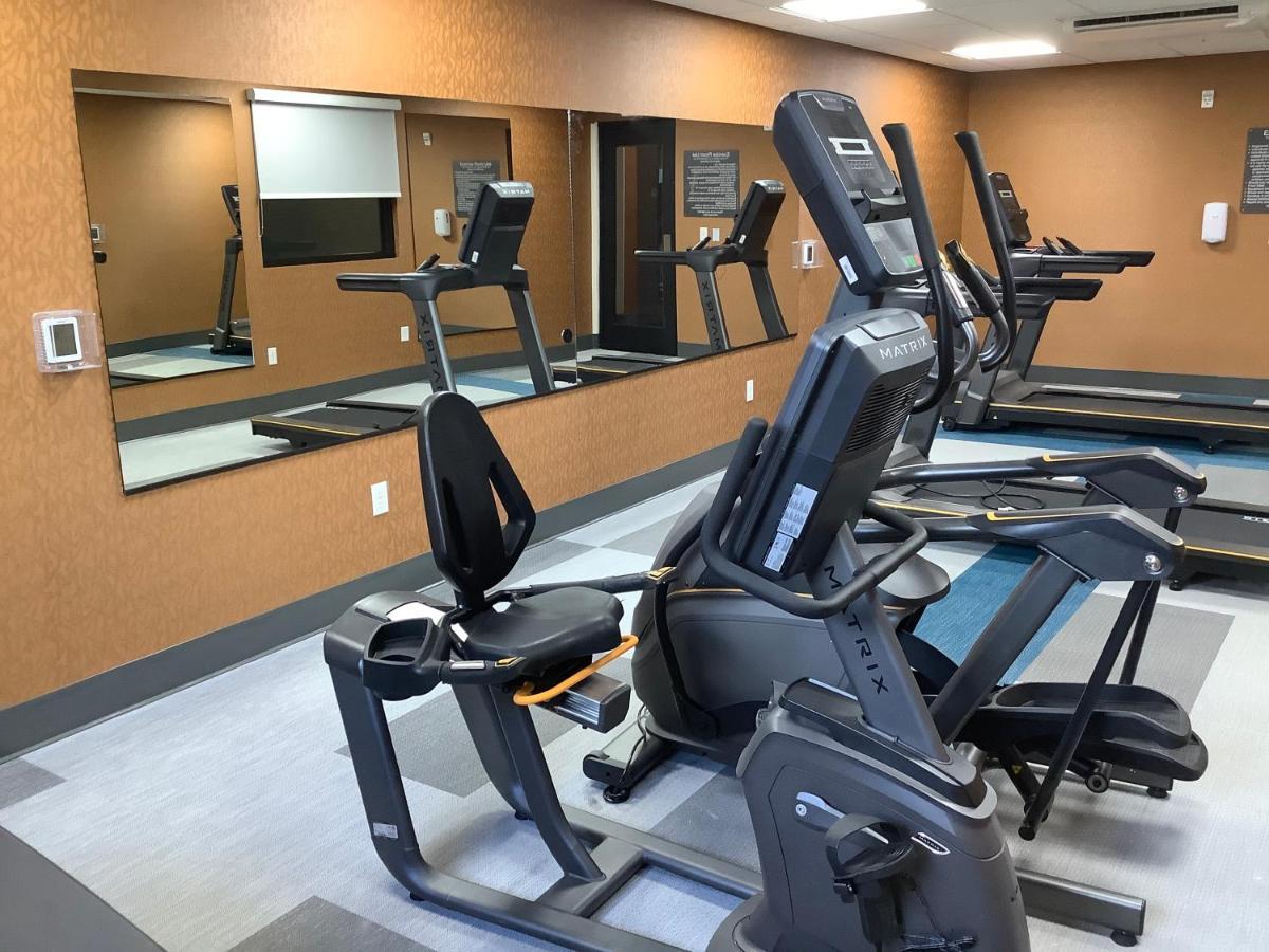Comfort Suites Colorado Springs East - Medical Center Area Esterno foto