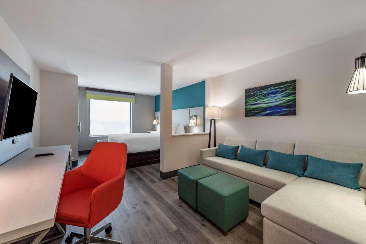 Comfort Suites Colorado Springs East - Medical Center Area Esterno foto