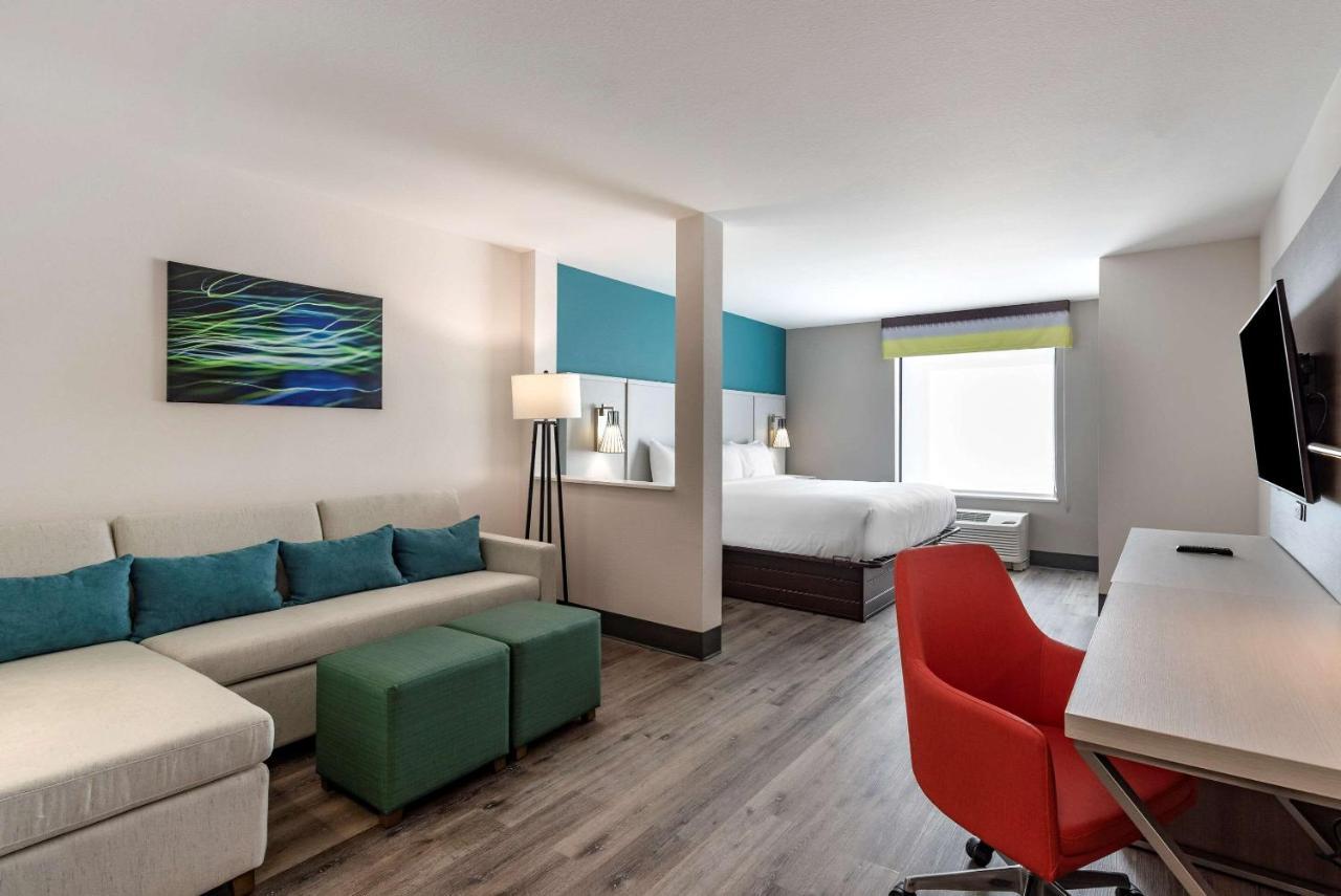 Comfort Suites Colorado Springs East - Medical Center Area Esterno foto