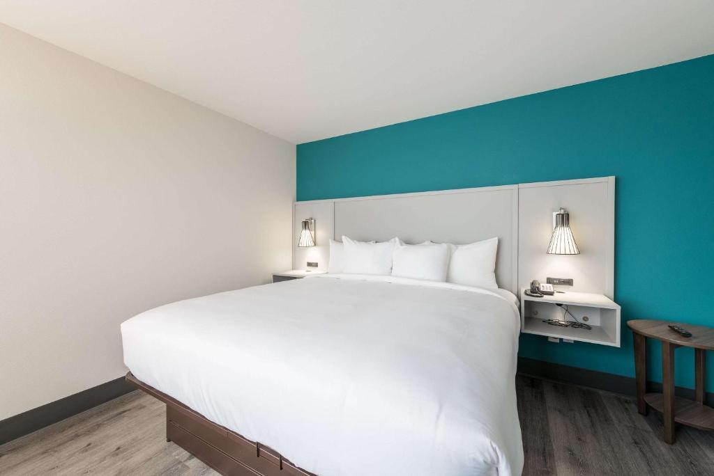 Comfort Suites Colorado Springs East - Medical Center Area Esterno foto