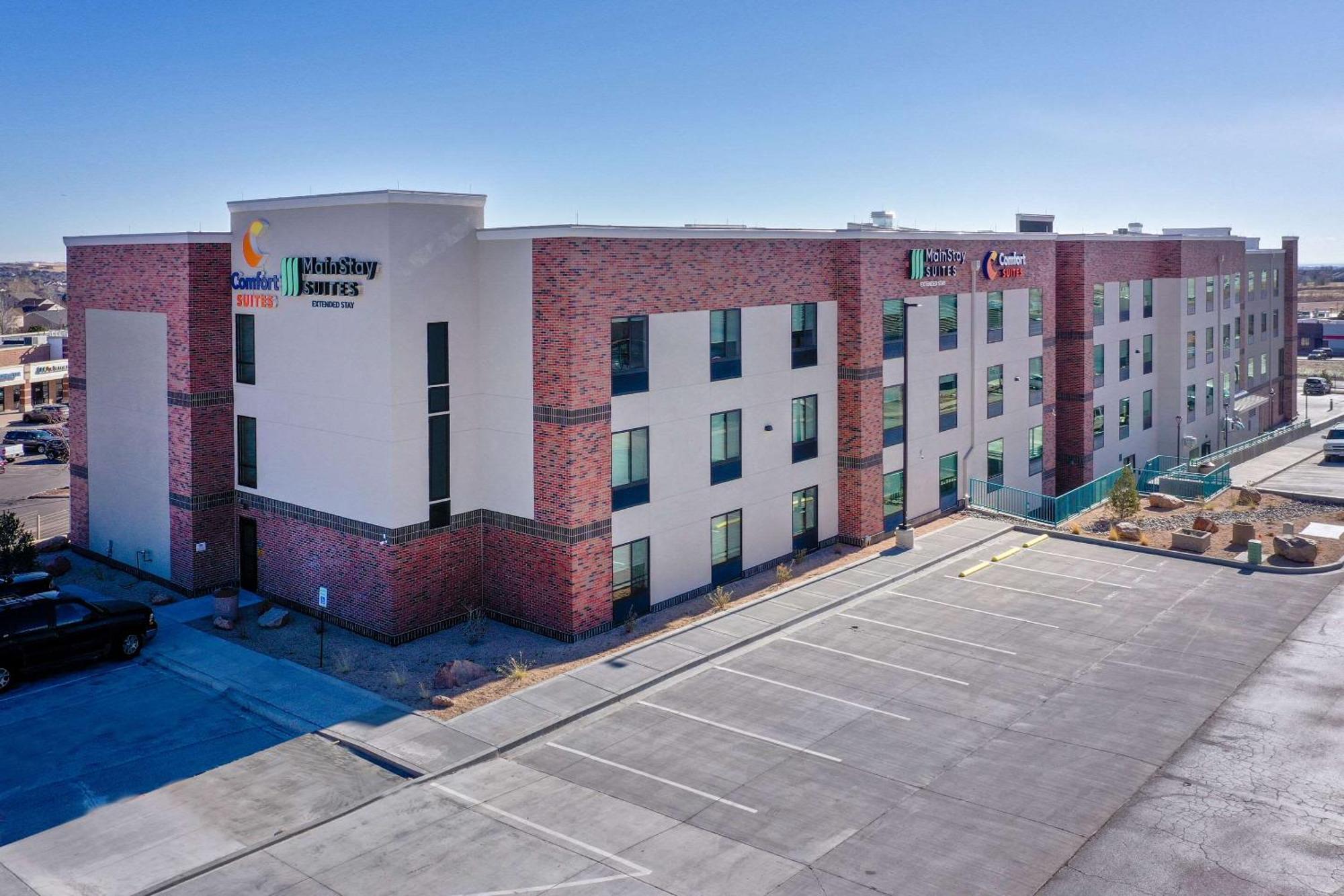 Comfort Suites Colorado Springs East - Medical Center Area Esterno foto